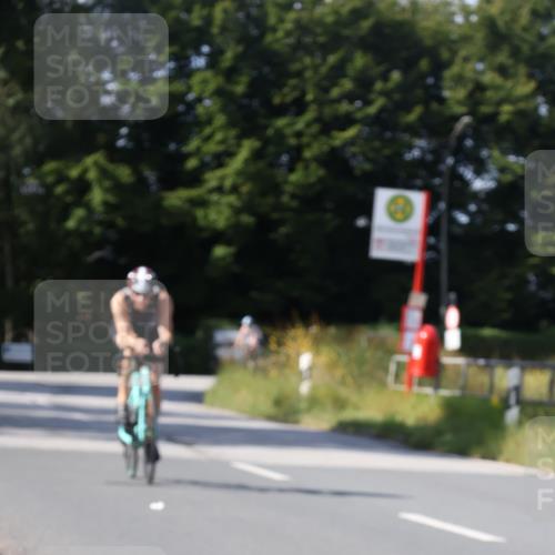 25.08.2024 - Elbe Triathlon Hamburg Fuchs,  Jonas http://msf.ph/oto/6865389 25.08.2024 10:53:33 Radfahren 1544, 1591, 1435, 1517 meine-sportfotos.de