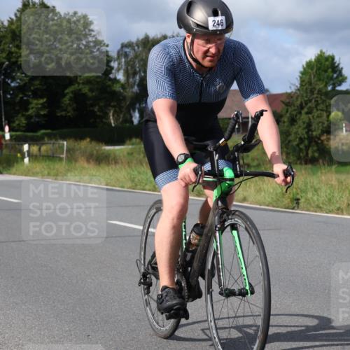 25.08.2024 - Elbe Triathlon Hamburg Fuchs,  Jonas http://msf.ph/oto/6865397 25.08.2024 10:09:00 Radfahren 246 meine-sportfotos.de