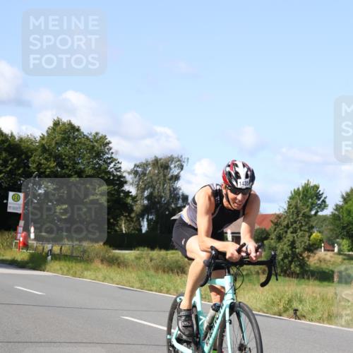 25.08.2024 - Elbe Triathlon Hamburg Fuchs,  Jonas http://msf.ph/oto/6865413 25.08.2024 10:53:35 Radfahren 1591, 1435, 1517 meine-sportfotos.de