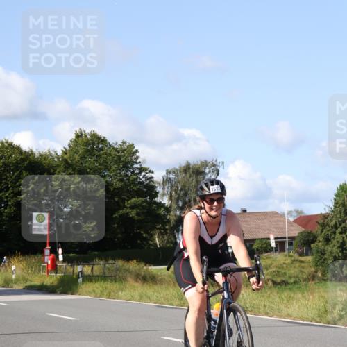25.08.2024 - Elbe Triathlon Hamburg Fuchs,  Jonas http://msf.ph/oto/6865423 25.08.2024 10:53:38 Radfahren 1591, 1435, 1517, 539, 791, 1559, 1597 meine-sportfotos.de