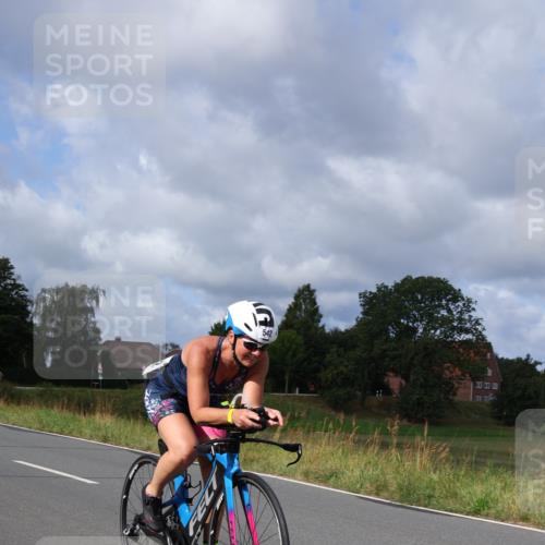 25.08.2024 - Elbe Triathlon Hamburg Fuchs,  Jonas http://msf.ph/oto/6865424 25.08.2024 10:09:09 Radfahren 542, 363 meine-sportfotos.de