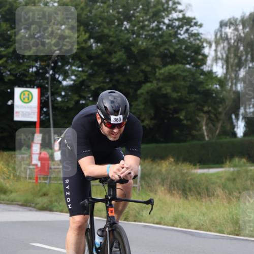 25.08.2024 - Elbe Triathlon Hamburg Fuchs,  Jonas http://msf.ph/oto/6865435 25.08.2024 10:09:13 Radfahren 542, 363, 365 meine-sportfotos.de