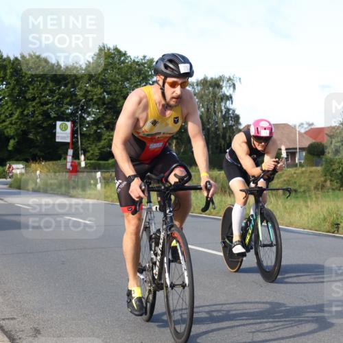 25.08.2024 - Elbe Triathlon Hamburg Fuchs,  Jonas http://msf.ph/oto/6865452 25.08.2024 09:24:08 Radfahren 369, 76, 74, 117, 283 meine-sportfotos.de