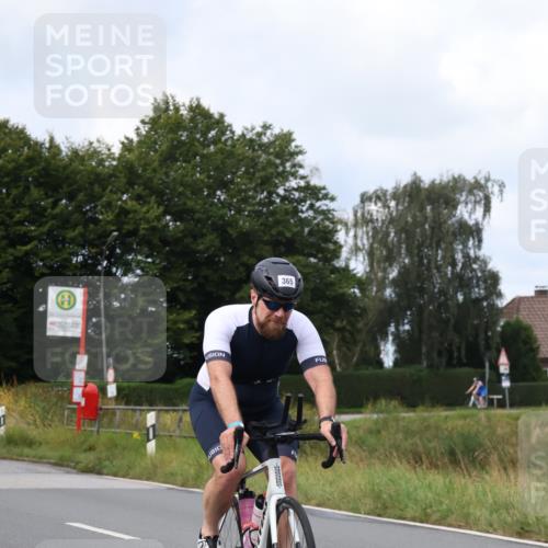25.08.2024 - Elbe Triathlon Hamburg Fuchs,  Jonas http://msf.ph/oto/6865467 25.08.2024 10:09:18 Radfahren 363, 365 meine-sportfotos.de
