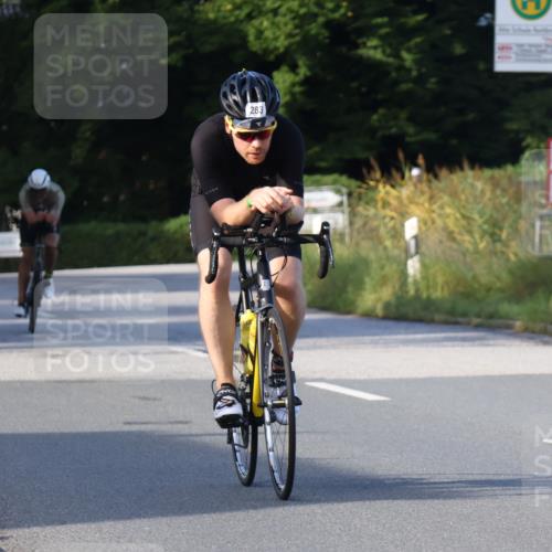25.08.2024 - Elbe Triathlon Hamburg Fuchs,  Jonas http://msf.ph/oto/6865486 25.08.2024 09:24:12 Radfahren 76, 74, 117, 283, 97, 174 meine-sportfotos.de
