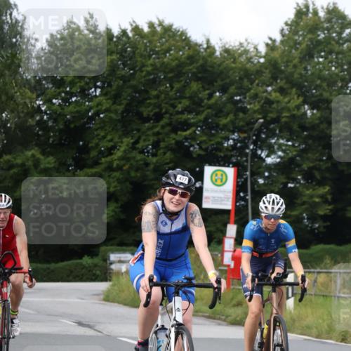 25.08.2024 - Elbe Triathlon Hamburg Fuchs,  Jonas http://msf.ph/oto/6865523 25.08.2024 10:09:30 Radfahren 477, 464, 459, 375 meine-sportfotos.de