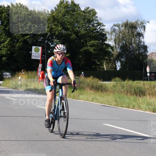 25.08.2024 - Elbe Triathlon Hamburg Fuchs,  Jonas http://msf.ph/oto/6865551 25.08.2024 10:53:56 Radfahren 766, 1501, 1519, 784, 1508, 1429, 1553, 1433 meine-sportfotos.de