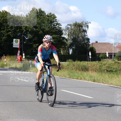 25.08.2024 - Elbe Triathlon Hamburg Fuchs,  Jonas http://msf.ph/oto/6865555 25.08.2024 10:53:56 Radfahren 766, 1501, 1519, 784, 1508, 1429, 1553, 1433 meine-sportfotos.de