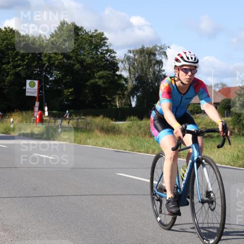 25.08.2024 - Elbe Triathlon Hamburg Fuchs,  Jonas http://msf.ph/oto/6865564 25.08.2024 10:53:56 Radfahren 766, 1501, 1519, 784, 1508, 1429, 1553, 1433 meine-sportfotos.de