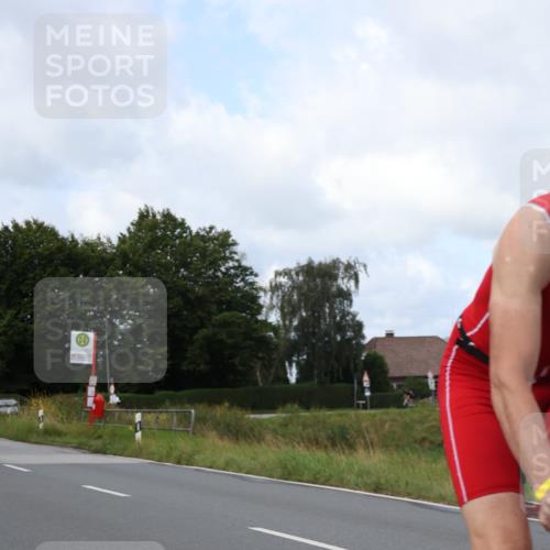 25.08.2024 - Elbe Triathlon Hamburg Fuchs,  Jonas http://msf.ph/oto/6865565 25.08.2024 10:09:32 Radfahren 477, 464, 459, 375, 534 meine-sportfotos.de