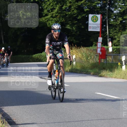 25.08.2024 - Elbe Triathlon Hamburg Fuchs,  Jonas http://msf.ph/oto/6865572 25.08.2024 09:24:20 Radfahren 97, 174, 295, 94, 420, 309, 186, 180 meine-sportfotos.de