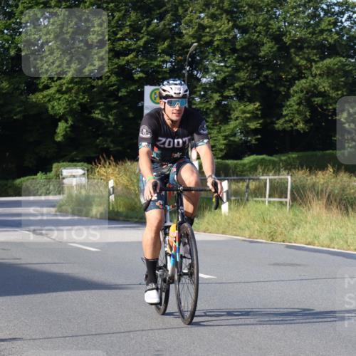 25.08.2024 - Elbe Triathlon Hamburg Fuchs,  Jonas http://msf.ph/oto/6865583 25.08.2024 09:24:20 Radfahren 97, 174, 295, 94, 420, 309, 186, 180 meine-sportfotos.de