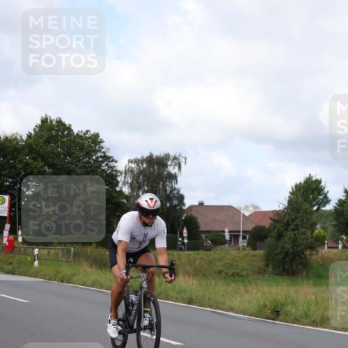 25.08.2024 - Elbe Triathlon Hamburg Fuchs,  Jonas http://msf.ph/oto/6865584 25.08.2024 10:09:36 Radfahren 477, 464, 459, 375, 534 meine-sportfotos.de