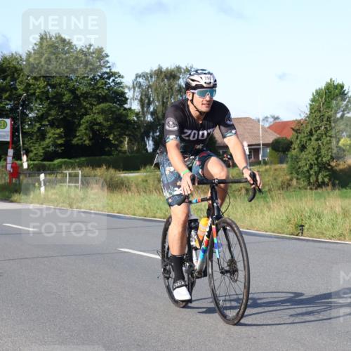 25.08.2024 - Elbe Triathlon Hamburg Fuchs,  Jonas http://msf.ph/oto/6865599 25.08.2024 09:24:21 Radfahren 97, 174, 295, 94, 420, 309, 186, 180 meine-sportfotos.de