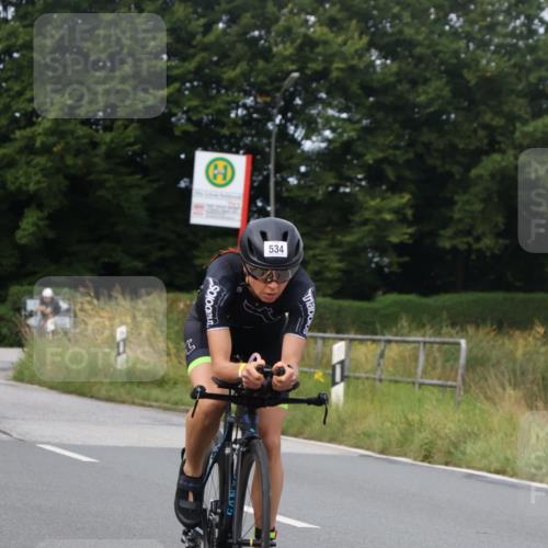 25.08.2024 - Elbe Triathlon Hamburg Fuchs,  Jonas http://msf.ph/oto/6865602 25.08.2024 10:09:39 Radfahren 375, 534, 494, 387, 489 meine-sportfotos.de