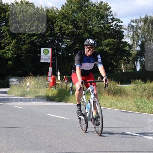 25.08.2024 - Elbe Triathlon Hamburg Fuchs,  Jonas http://msf.ph/oto/6865628 25.08.2024 10:54:04 Radfahren 1429, 1553, 1433, 734, 1521, 700, 760 meine-sportfotos.de