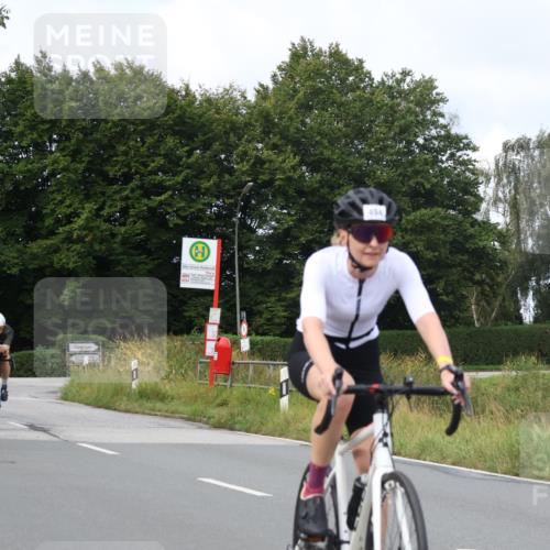 25.08.2024 - Elbe Triathlon Hamburg Fuchs,  Jonas http://msf.ph/oto/6865645 25.08.2024 10:09:43 Radfahren 534, 494, 387, 489, 414, 289 meine-sportfotos.de