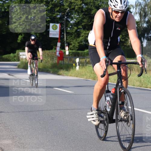 25.08.2024 - Elbe Triathlon Hamburg Fuchs,  Jonas http://msf.ph/oto/6865650 25.08.2024 09:24:24 Radfahren 295, 94, 420, 309, 186, 180 meine-sportfotos.de