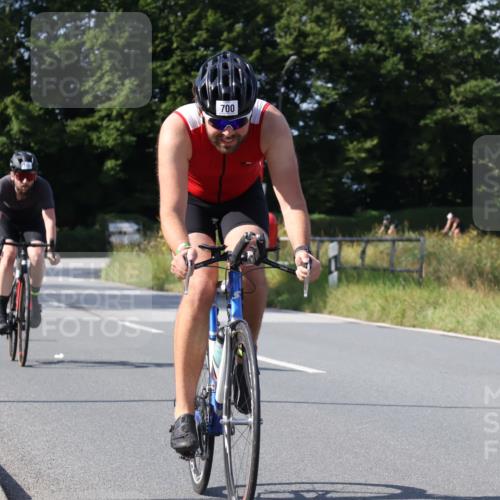 25.08.2024 - Elbe Triathlon Hamburg Fuchs,  Jonas http://msf.ph/oto/6865655 25.08.2024 10:54:08 Radfahren 1433, 734, 1521, 700, 760, 799 meine-sportfotos.de