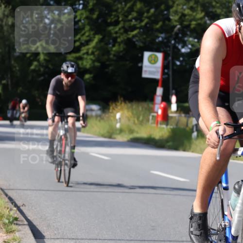 25.08.2024 - Elbe Triathlon Hamburg Fuchs,  Jonas http://msf.ph/oto/6865664 25.08.2024 10:54:08 Radfahren 1433, 734, 1521, 700, 760, 799 meine-sportfotos.de