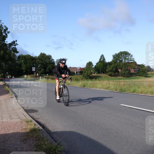 25.08.2024 - Elbe Triathlon Hamburg Fuchs,  Jonas http://msf.ph/oto/6865687 25.08.2024 09:24:27 Radfahren 94, 420, 309, 186, 180, 419 meine-sportfotos.de