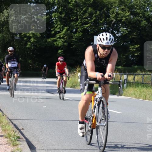 25.08.2024 - Elbe Triathlon Hamburg Fuchs,  Jonas http://msf.ph/oto/6865691 25.08.2024 10:54:14 Radfahren 760, 799, 1576, 608, 673, 795 meine-sportfotos.de