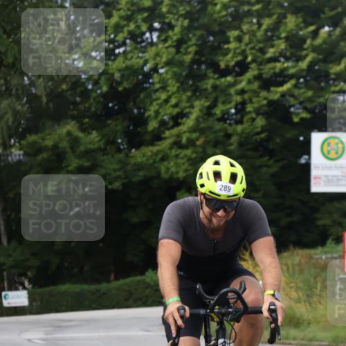 25.08.2024 - Elbe Triathlon Hamburg Fuchs,  Jonas http://msf.ph/oto/6865697 25.08.2024 10:09:50 Radfahren 387, 489, 414, 289 meine-sportfotos.de