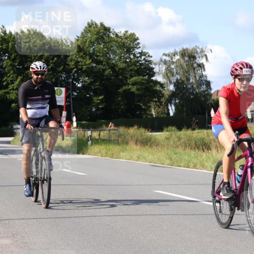 25.08.2024 - Elbe Triathlon Hamburg Fuchs,  Jonas http://msf.ph/oto/6865708 25.08.2024 10:54:16 Radfahren 799, 1576, 608, 673, 795, 1596 meine-sportfotos.de
