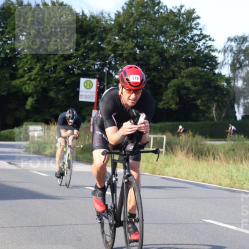 25.08.2024 - Elbe Triathlon Hamburg Fuchs,  Jonas http://msf.ph/oto/6865717 25.08.2024 09:24:33 Radfahren 419, 465, 205, 161 meine-sportfotos.de