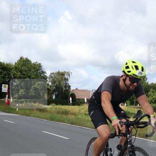 25.08.2024 - Elbe Triathlon Hamburg Fuchs,  Jonas http://msf.ph/oto/6865718 25.08.2024 10:09:51 Radfahren 387, 489, 414, 289 meine-sportfotos.de