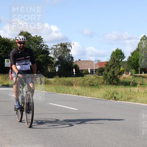 25.08.2024 - Elbe Triathlon Hamburg Fuchs,  Jonas http://msf.ph/oto/6865720 25.08.2024 10:54:16 Radfahren 799, 1576, 608, 673, 795, 1596 meine-sportfotos.de