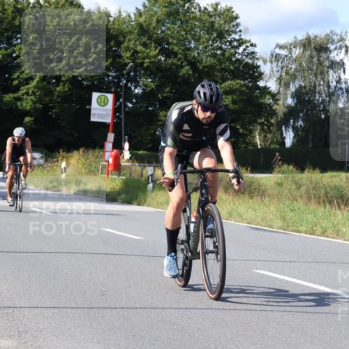 25.08.2024 - Elbe Triathlon Hamburg Fuchs,  Jonas http://msf.ph/oto/6865734 25.08.2024 10:54:18 Radfahren 799, 1576, 608, 673, 795, 1596, 1609 meine-sportfotos.de