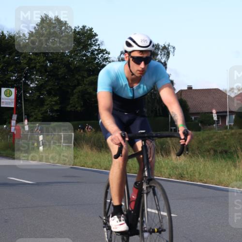25.08.2024 - Elbe Triathlon Hamburg Fuchs,  Jonas http://msf.ph/oto/6865768 25.08.2024 09:24:38 Radfahren 419, 465, 205, 161, 160, 261, 248 meine-sportfotos.de