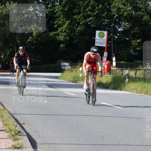 25.08.2024 - Elbe Triathlon Hamburg Fuchs,  Jonas http://msf.ph/oto/6865783 25.08.2024 10:54:23 Radfahren 673, 795, 1596, 1609, 1529 meine-sportfotos.de