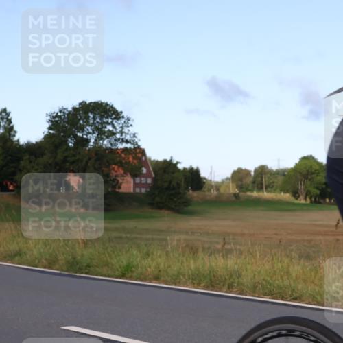 25.08.2024 - Elbe Triathlon Hamburg Fuchs,  Jonas http://msf.ph/oto/6865796 25.08.2024 09:24:40 Radfahren 465, 205, 161, 160, 261, 248 meine-sportfotos.de