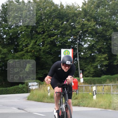 25.08.2024 - Elbe Triathlon Hamburg Fuchs,  Jonas http://msf.ph/oto/6865797 25.08.2024 10:10:26 Radfahren 415, 362, 498, 295 meine-sportfotos.de