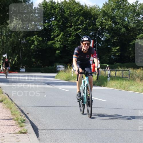 25.08.2024 - Elbe Triathlon Hamburg Fuchs,  Jonas http://msf.ph/oto/6865798 25.08.2024 10:54:25 Radfahren 795, 1596, 1609, 1529, 1574, 1539 meine-sportfotos.de