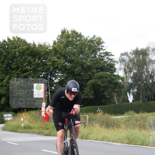 25.08.2024 - Elbe Triathlon Hamburg Fuchs,  Jonas http://msf.ph/oto/6865801 25.08.2024 10:10:27 Radfahren 362, 498, 295 meine-sportfotos.de