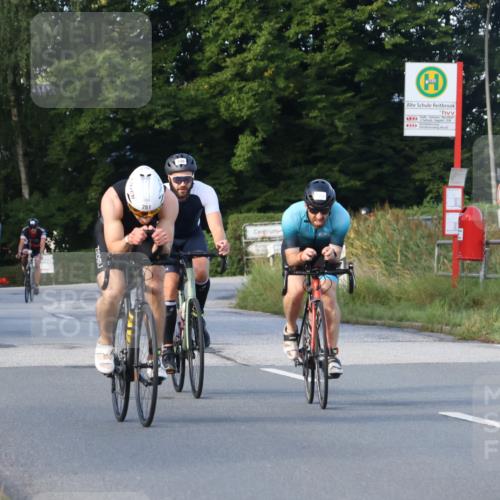 25.08.2024 - Elbe Triathlon Hamburg Fuchs,  Jonas http://msf.ph/oto/6865816 25.08.2024 09:24:43 Radfahren 205, 161, 160, 261, 248, 349, 236, 262, 414 meine-sportfotos.de