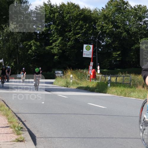 25.08.2024 - Elbe Triathlon Hamburg Fuchs,  Jonas http://msf.ph/oto/6865844 25.08.2024 10:54:32 Radfahren 1574, 1539, 1547, 1585, 1533 meine-sportfotos.de