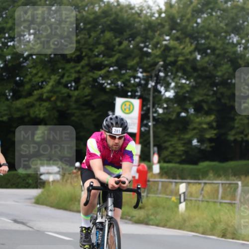 25.08.2024 - Elbe Triathlon Hamburg Fuchs,  Jonas http://msf.ph/oto/6865846 25.08.2024 10:10:46 Radfahren 281, 255 meine-sportfotos.de