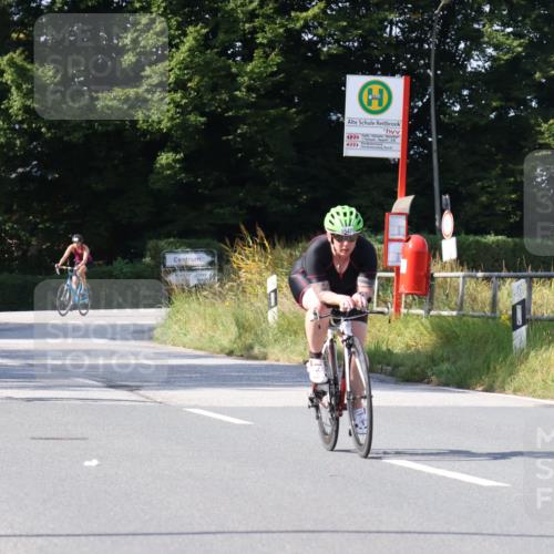 25.08.2024 - Elbe Triathlon Hamburg Fuchs,  Jonas http://msf.ph/oto/6865856 25.08.2024 10:54:33 Radfahren 1574, 1539, 1547, 1585, 1533, 1486 meine-sportfotos.de