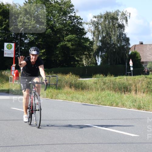 25.08.2024 - Elbe Triathlon Hamburg Fuchs,  Jonas http://msf.ph/oto/6865884 25.08.2024 10:54:36 Radfahren 1574, 1539, 1547, 1585, 1533, 1486, 1545, 1563 meine-sportfotos.de