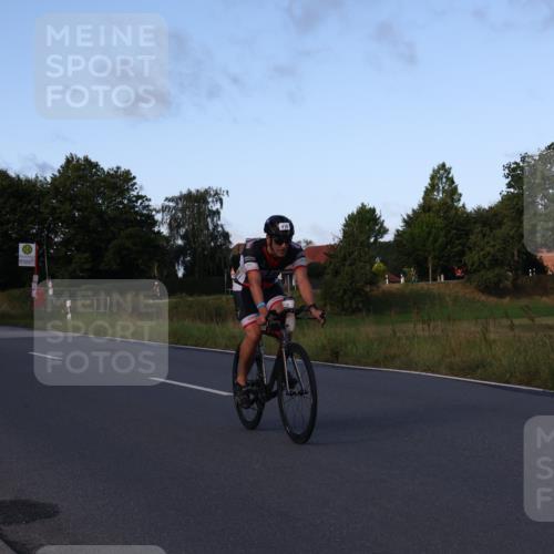 25.08.2024 - Elbe Triathlon Hamburg Fuchs,  Jonas http://msf.ph/oto/6865902 25.08.2024 09:24:50 Radfahren 160, 261, 248, 349, 236, 262, 414, 338, 237, 408 meine-sportfotos.de
