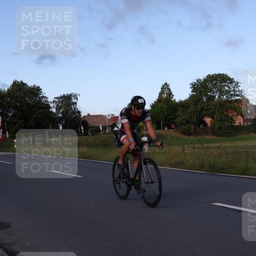 25.08.2024 - Elbe Triathlon Hamburg Fuchs,  Jonas http://msf.ph/oto/6865907 25.08.2024 09:24:50 Radfahren 160, 261, 248, 349, 236, 262, 414, 338, 237, 408 meine-sportfotos.de