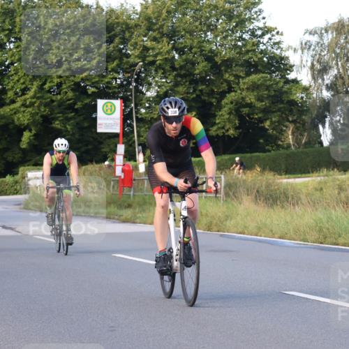 25.08.2024 - Elbe Triathlon Hamburg Fuchs,  Jonas http://msf.ph/oto/6865921 25.08.2024 09:24:52 Radfahren 349, 236, 262, 414, 338, 237, 408 meine-sportfotos.de