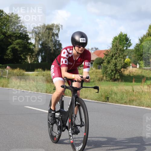 25.08.2024 - Elbe Triathlon Hamburg Fuchs,  Jonas http://msf.ph/oto/6865945 25.08.2024 10:11:32 Radfahren 408, 530, 430, 213 meine-sportfotos.de