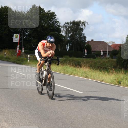 25.08.2024 - Elbe Triathlon Hamburg Fuchs,  Jonas http://msf.ph/oto/6865998 25.08.2024 10:11:43 Radfahren 370 meine-sportfotos.de