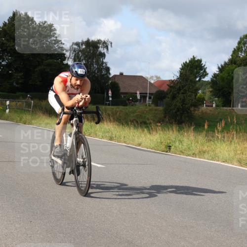 25.08.2024 - Elbe Triathlon Hamburg Fuchs,  Jonas http://msf.ph/oto/6866002 25.08.2024 10:11:43 Radfahren 370 meine-sportfotos.de