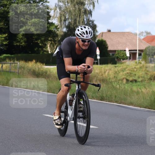 25.08.2024 - Elbe Triathlon Hamburg Fuchs,  Jonas http://msf.ph/oto/6866031 25.08.2024 10:11:53 Radfahren 447, 409, 333 meine-sportfotos.de